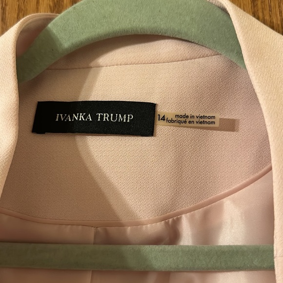 Ivanka Trump Blush Blazer - Picture 3 of 5